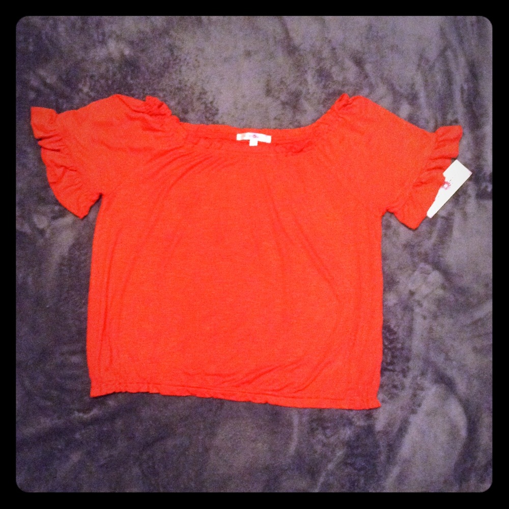 😍 Cute orange shirt😍